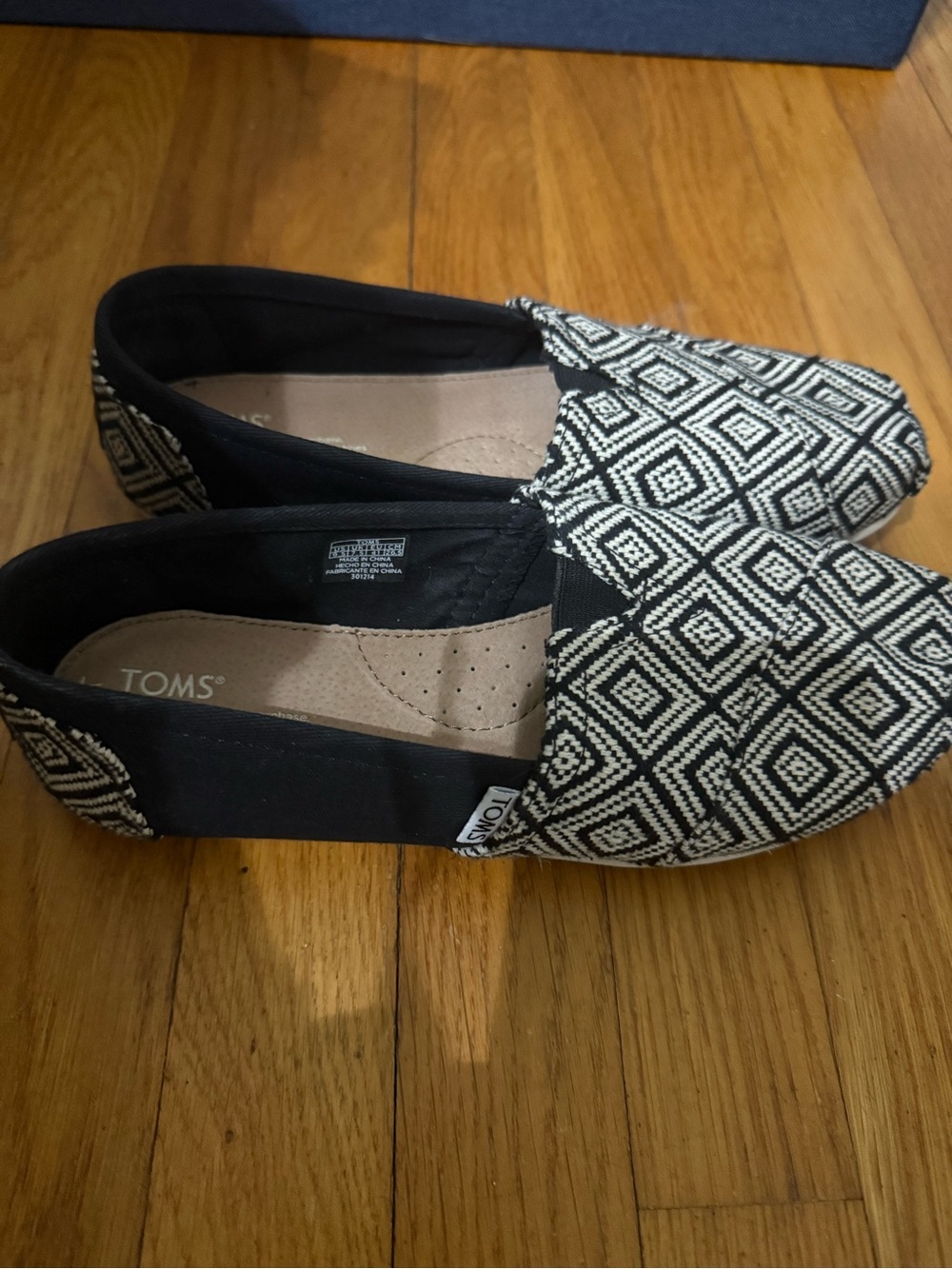TOMS Black & White Geometric Canvas Slip-Ons